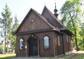 Zabytkowy Kościółek w Bukownie ufundowany dla Akademii Zamojskiej przez Stefana Batorego
