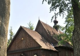 Zabytkowy Kościółek w Bukownie ufundowany dla Akademii Zamojskiej przez Stefana Batorego