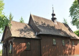 Zabytkowy Kościółek w Bukownie ufundowany dla Akademii Zamojskiej przez Stefana Batorego