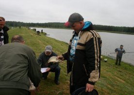 Zawody wędkarskie o "Tytuł Mistrza Stowarzyszenia SUM" - zbiornik wodny Biszcza-Żary 24.05.2015r.