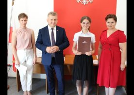 Stypendia na zakończenie roku szkolnego 2023/2024