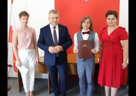 Stypendia na zakończenie roku szkolnego 2023/2024