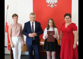 Stypendia na zakończenie roku szkolnego 2023/2024
