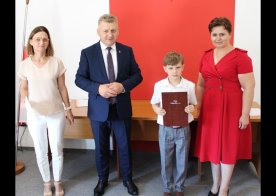 Stypendia na zakończenie roku szkolnego 2023/2024