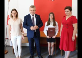 Stypendia na zakończenie roku szkolnego 2023/2024