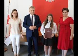 Stypendia na zakończenie roku szkolnego 2023/2024