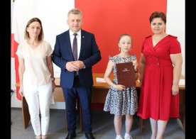 Stypendia na zakończenie roku szkolnego 2023/2024