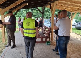 Ósmoklasiści na zajęciach w Gminnej Strzelnicy w Biszczy 2026