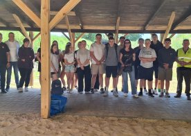 Ósmoklasiści na zajęciach w Gminnej Strzelnicy w Biszczy 2026